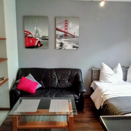 Apartamenty Krzywe Okna Zielona Góra Kültér fotó