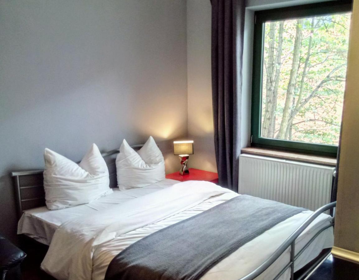 Apartamenty Krzywe Okna Zielona Góra Kültér fotó