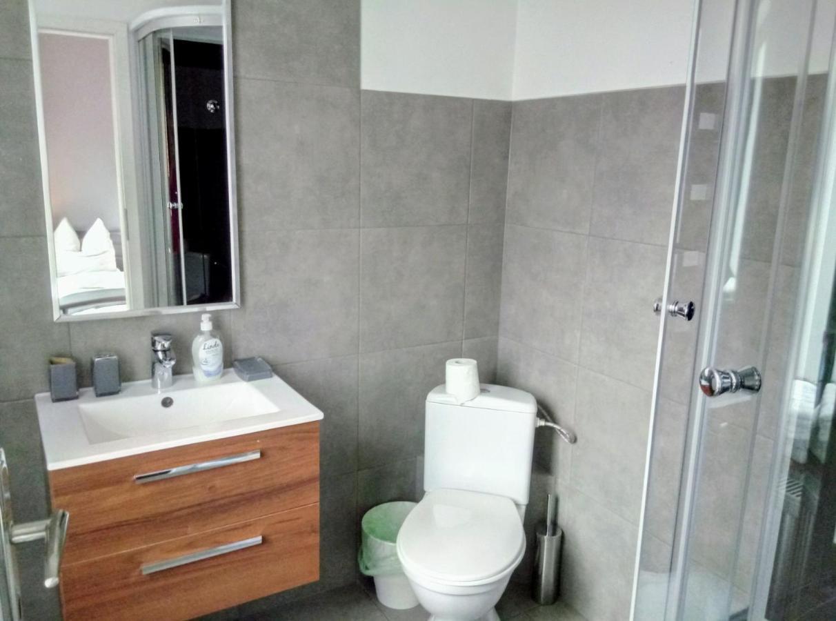 Apartamenty Krzywe Okna Zielona Góra Kültér fotó