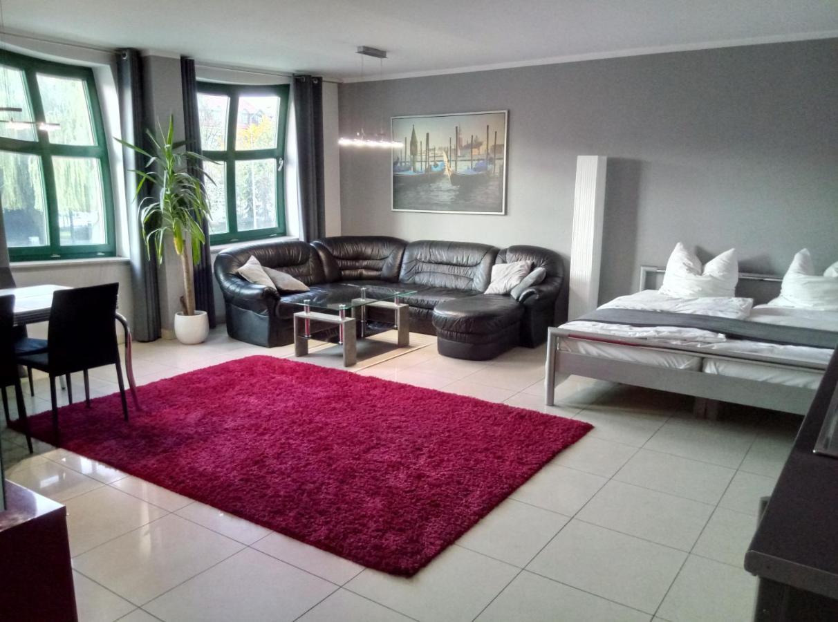 Apartamenty Krzywe Okna Zielona Góra Kültér fotó